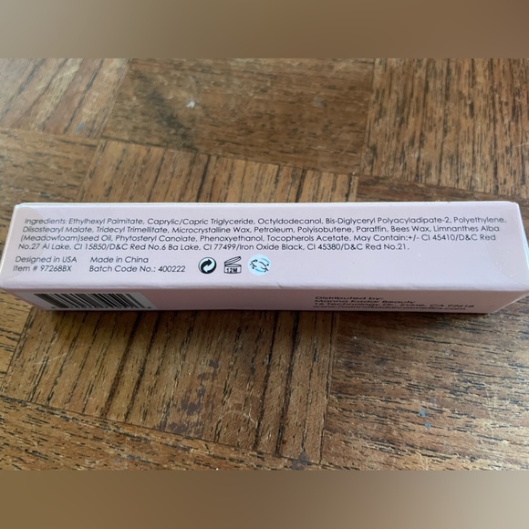 **NWT** set of 3 lip gloss/oil/balm minis - Picture 10 of 11